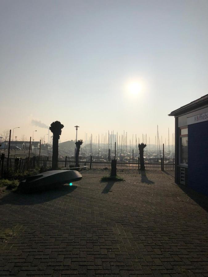 Bed And Breakfast De Biesbosch - In 'T Riet 드리멜런 외부 사진